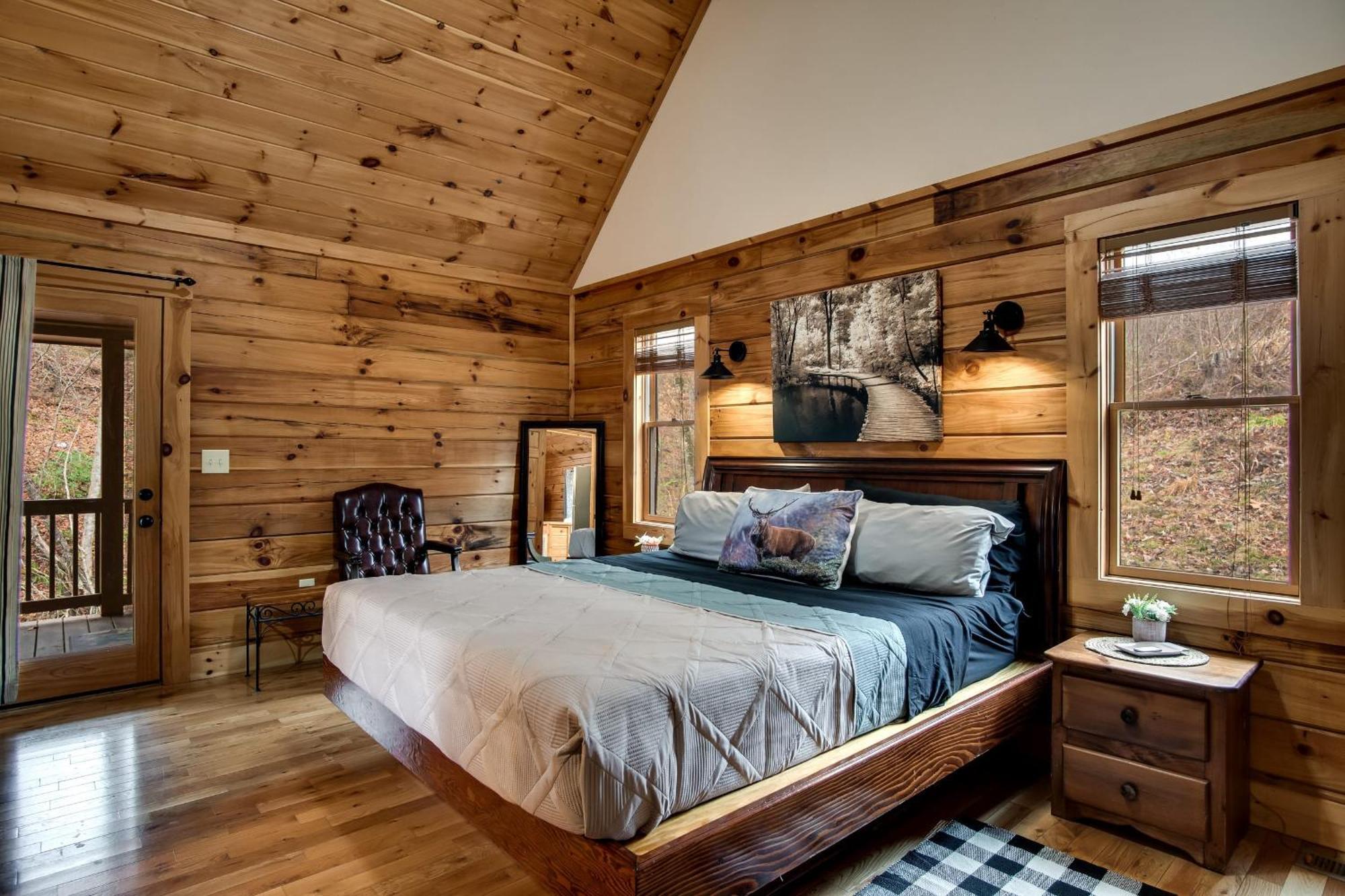 Cozy Retreat: Tiny Trotter *